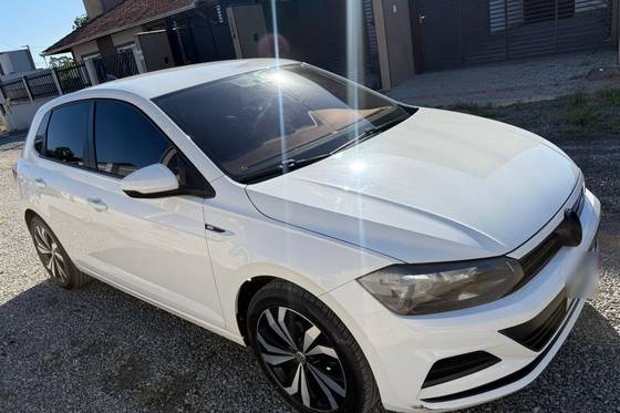 VOLKSWAGEN POLO 1.6 MSI TOTAL FLEX AUTOMÁTICO VOLKSWAGEN POLO 1.6 MSI TOTAL FLEX AUTOMÁTICO